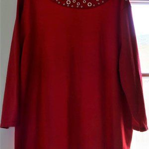 CABLE AND GAUGE WOMAN Red Top